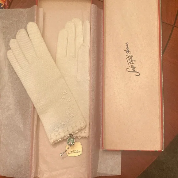 Saks Fifth Avenue Cream Floral Knit Gloves - Picture 3 of 5